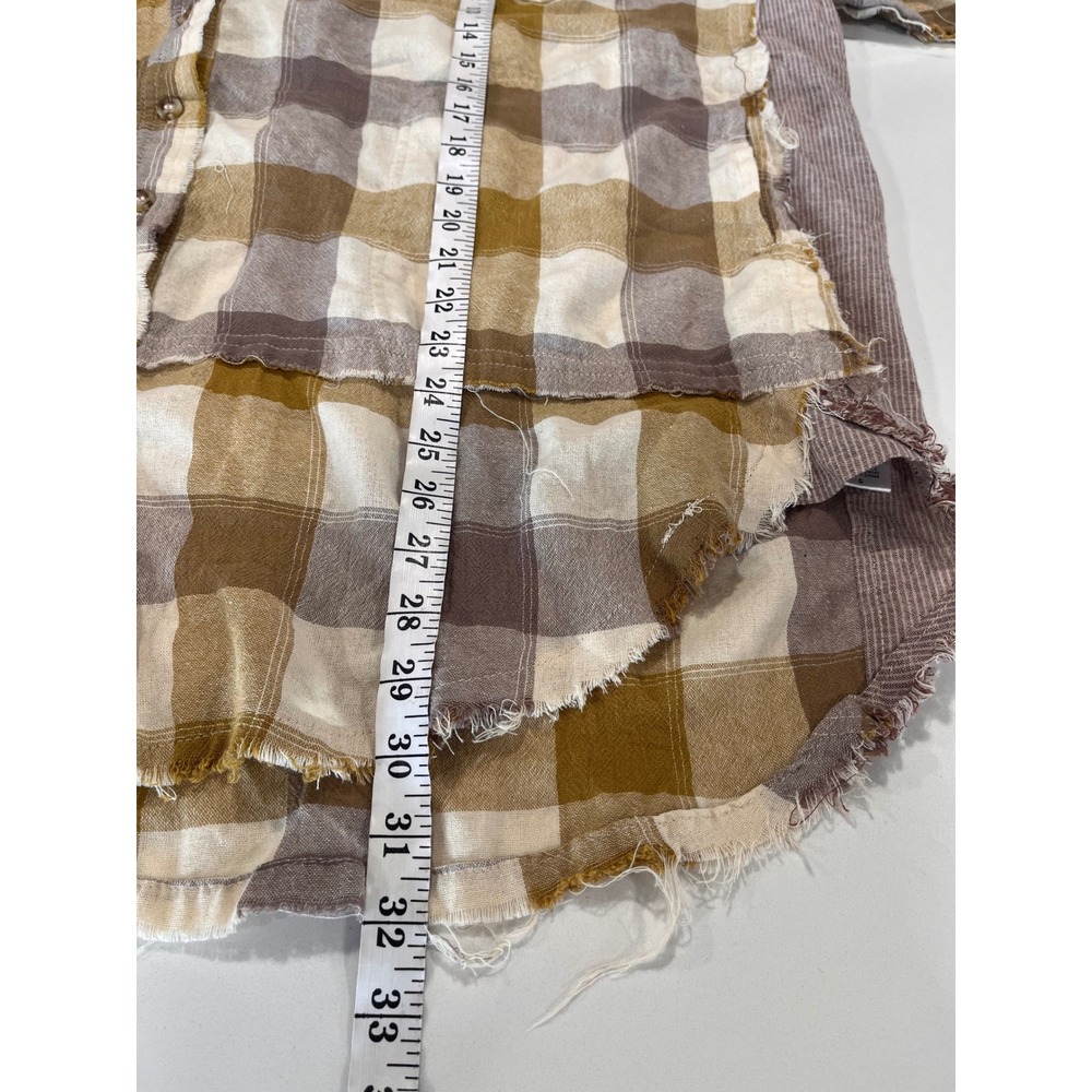 Easel Los Angeles Plaid Patchwork Distressed Over… - image 5